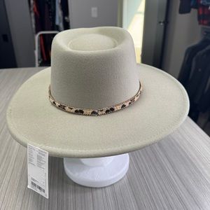 (NWT) Forever 21 Fedora Sage Color with Animal Print Band Size S/M